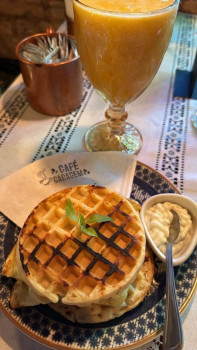 Waffle com Ovo